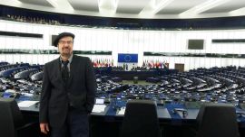 Stefan Bernhard Eck im EU-Parlament
