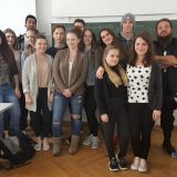 VGT-Aktivist, Künstler und Buchautor Chris Moser spricht in Innsbrucker Gymnasium
