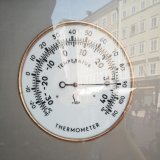 Fiaker trotz brütender Hitze in Salzburger Altstadt unterwegs