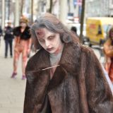 20 Pelz-Zombies wandelten über die Mariahilferstraße