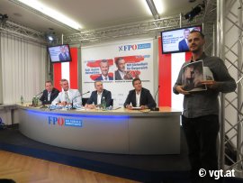 Pressekonferenz FPÖ mit Tierschützer