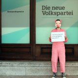 Schwein Rudi besucht Anschober und andere Verantwortliche: Ende Vollspaltenboden