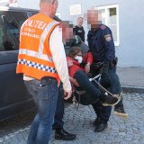 Besetzung der ÖVP-Schweinefabrik in Kirchdorf/Inn beendet: 2 Tierschützer festgenommen