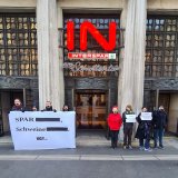 VGT-Protest vor INTERSPAR Schottentor in Wien: Schluss mit SLAPP Klagen!